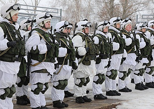 В Самарской области девушки-спецназовцы провели учения