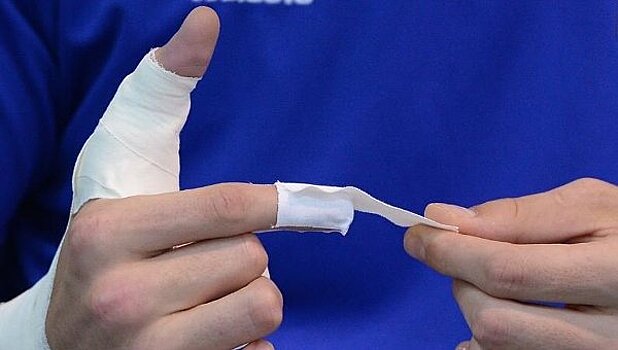 Создан "супер-клей" для склеивания ран