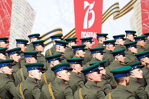 Путин заявил, что будущее мира было бы невозможно без защиты Красной армии