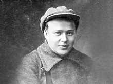 Аркадию Гайдару 120 лет. Отчего романтикам, бескорыстно посвящающим себя идее служения стране, живется несладко?