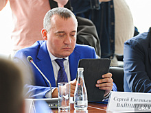 Компания челябинского олигарха ответит за долги по зарплате