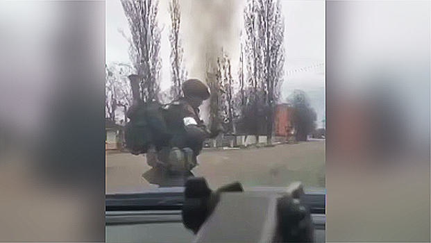 Архивное видео начала СВО показало, как пилот ВСУ не распознал солдат ВС РФ