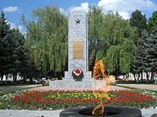 В Армавире поисковики передали медаль воина его потомкам
