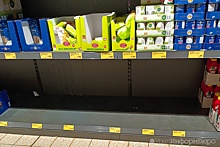 Полки в магазинах опустели: в Европе ощутили последствия санкций