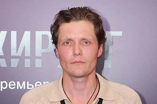 Звезда сериала «Хирург» рассказал о рождении и воспитании сына