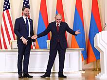 В Кремле прокомментировали визит Вэнса в Армению и Азербайджан