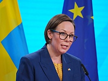 Глава МИД Швеции Стенергард призвала уважать суверенитет Дании