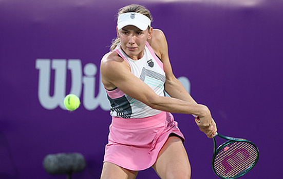 Александрова вышла в четвертьфинал теннисного турнира в Токио