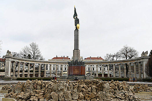 Советские мемориалы в Австрии защитили во время пандемии коронавируса