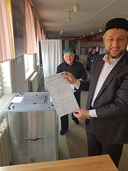 Сын шейха Саида Афанди проголосовал в родном селе