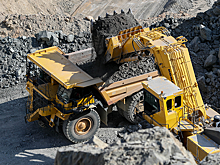 Производители строительной техники Caterpillar и Komatsu приостановят поставки в Россию