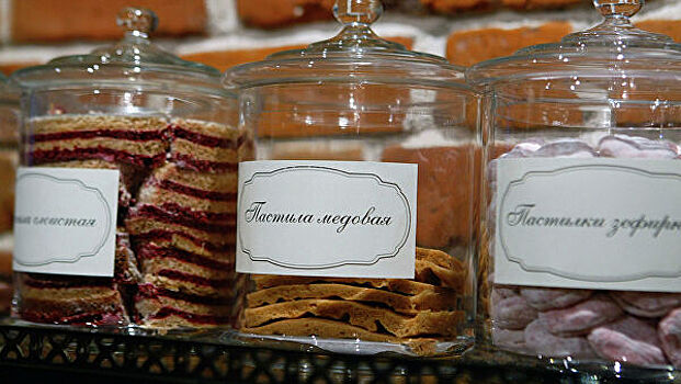 Канадскую модель удивила российская пастила