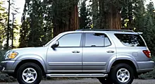 В России запустили продажи гибридных Toyota Sequoia за 8,35 млн рублей