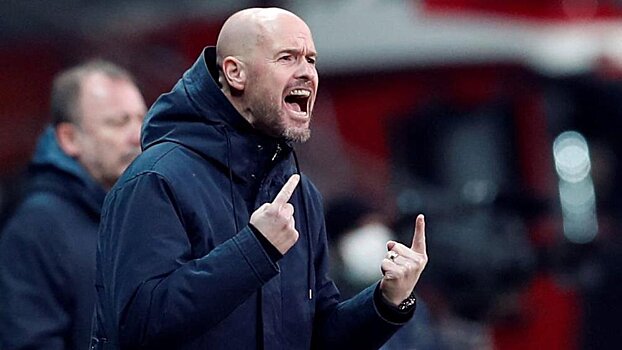 Тен Хаг попросил «МЮ» не отвлекать его от подготовки к матчам «Аякса». Клуб борется за чемпионство