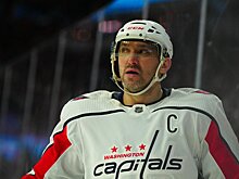 Овечкин чаще всех бросал со скоростью 145+ км/ч среди форвардов в прошлом сезоне НХЛ – 68 раз. Томпсон – 2-й, Стэмкос – 3-й, Чинахов – 6-й