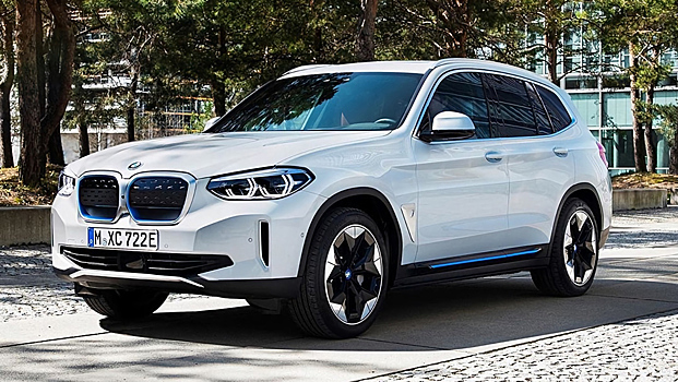 BMW озвучил дату премьерного показа электрокросса iX3