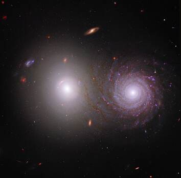 Представлены совместные изображения телескопа Джеймса Уэбба и «Хаббла»