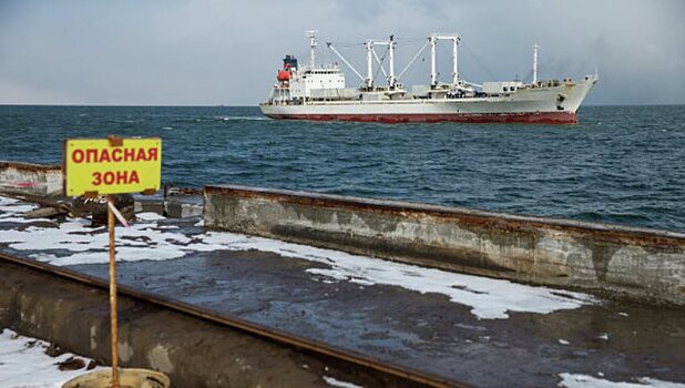 Спасатели прекратили поиски пропавших судов в Охотском море