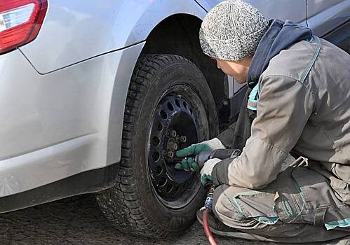 Автомобилистам разрешили ездить на старых шинах при одном условии