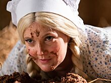 Опубликованы кадры из комедии «Дублёрша» с Дрю Бэрримор