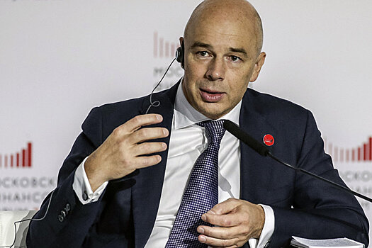 Силуанов: Россия будет платить по долгам перед недружественными странами в рублях