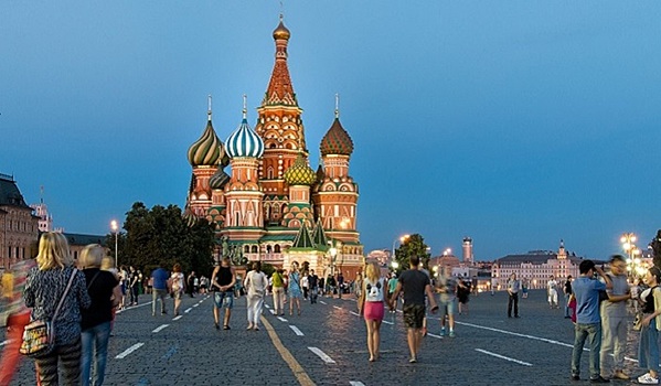 Министр назвал сроки запуска электронной турвизы в Россию