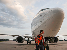 "Известия": идею о налоговом послаблении для авиабизнеса поддержали 12 регионов РФ