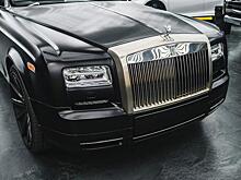 «У Новосельцева одолжил?» Кержаков пошутил о фото Кокорина на фоне Rolls Royce