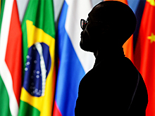 Экономист оценил планы по созданию общей платежной платформы для стран БРИКС