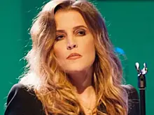 Дочь Элвиса Пресли два месяца хранила тело мертвого сына в своем доме