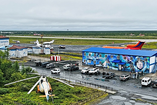 Со следующего года заполярный поселок Хатанга станет единственными "вратами на Северный полюс" России