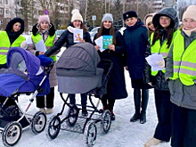 Новгородские мамы стали участницами мероприятий, посвященных важной роли материнства в профилактике аварийности на дорогах