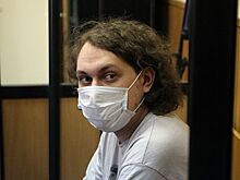 «Стало невозможно отрицать очевидное». Суд решил выпустить блогера Юрия Хованского из СИЗО