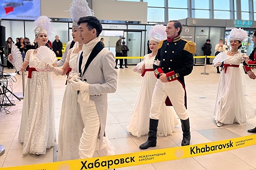 В хабаровском аэропорту отметили 210-летие адмирала Геннадия Невельского