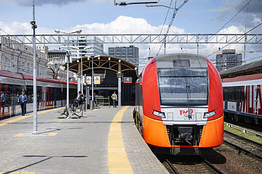 РЖД приостановили продажу билетов на поезда в Крым