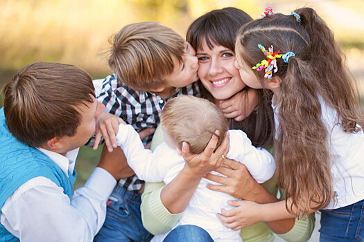 Беларусь заняла первое место в СНГ по объему помощи семьям с детьми
