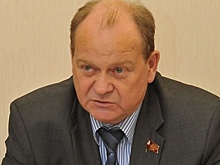 Депутат Мособлдумы проинспектировал ход ремонта в школе села в Домодедове
