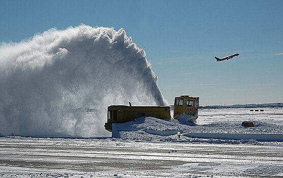 В аэропортах Москвы не исключены сбои в расписании из-за сильного снегопада