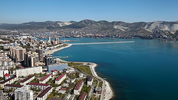 Назван лидирующий город России по росту летних бронирований