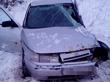 В ДТП в Конаковском районе один человек погиб и четверо пострадали