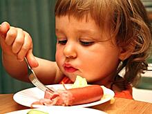 Мясной клей: как травят россиян производители колбасы