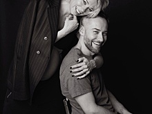 Дмитрий Шепелев показал беременную жену