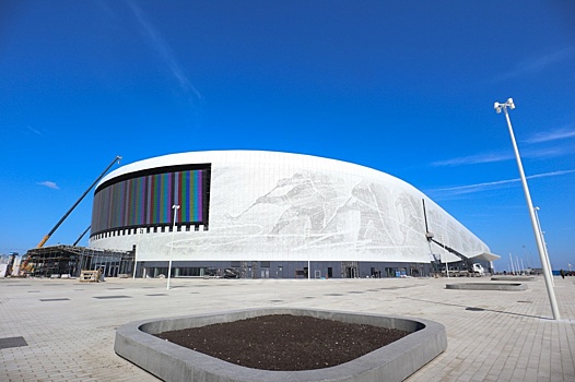 Новый Ледовый дворец на Стрелке освободили от налога на имущество