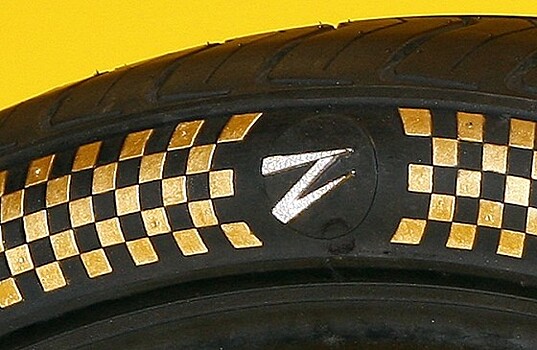 Представлен самый дорогой комплект шин в мире