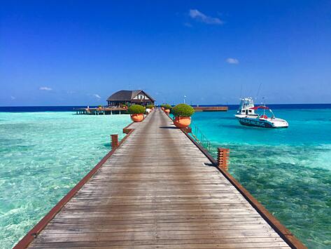 Туристам предлагают недорого слетать на Мальдивы весной