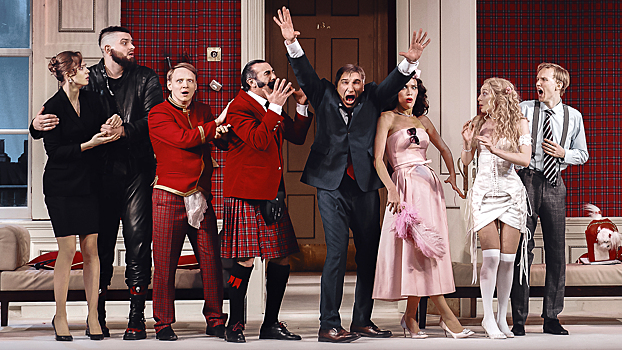 Владимир Машков переделал популярный спектакль и снова всех рассмешил