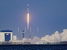 WSJ: SpaceX планирует осуществить беспилотную посадку на Луну в 2027 году