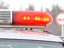 В Самаре на дороге не разъехались легковушка и маршрутный автобус