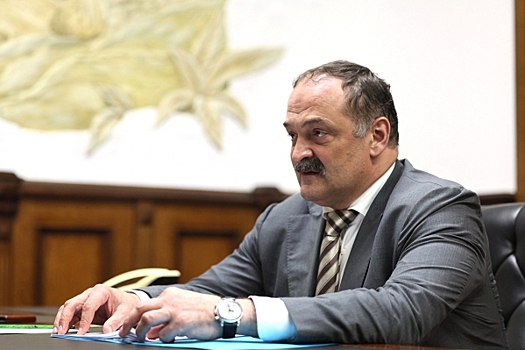 Украинский суд заочно приговорил главу Дагестана Меликова к восьми годам тюрьмы