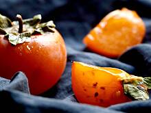 Шеф-повар Кулаков рассказал, как выбрать спелую хурму